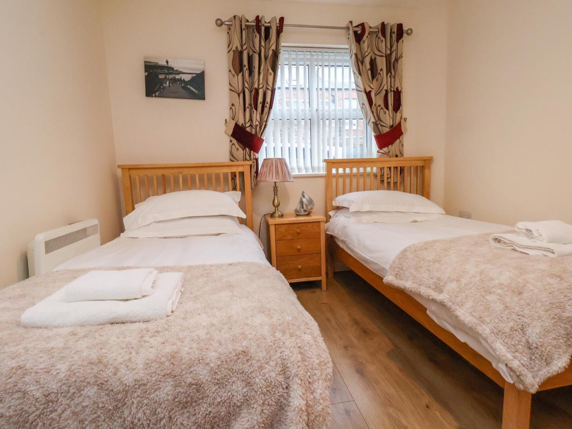 Cadliam Lejlighed Whitby Eksteriør billede